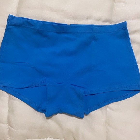 Victoria’s Secret PINK low rise boyshorts - Picture 6 of 10